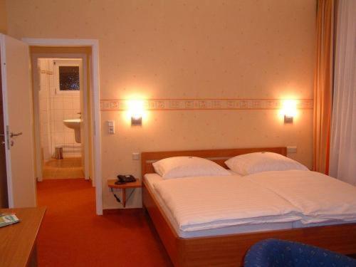 Altes Doktorhaus - Hotel Garni Willingen  Extérieur photo